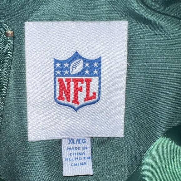 🟢⭐️🏈EUC Windbreaker | Embroidered | Official NFL Green Bay Packers | Men’s XL - Picture 9 of 9